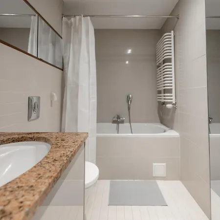 Niceone Number 8 - W Samym Centrum! Apartament *